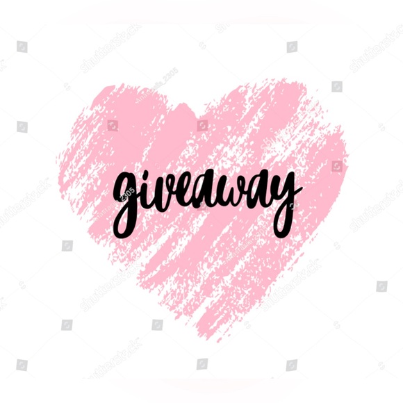 Giveaway <3 - Picture 1 of 1